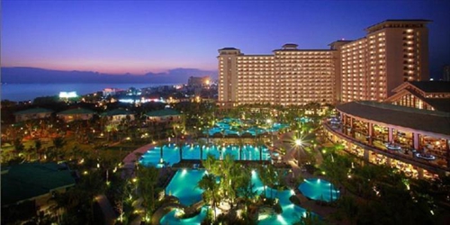 岚山轿顶山花园 三居  户型图